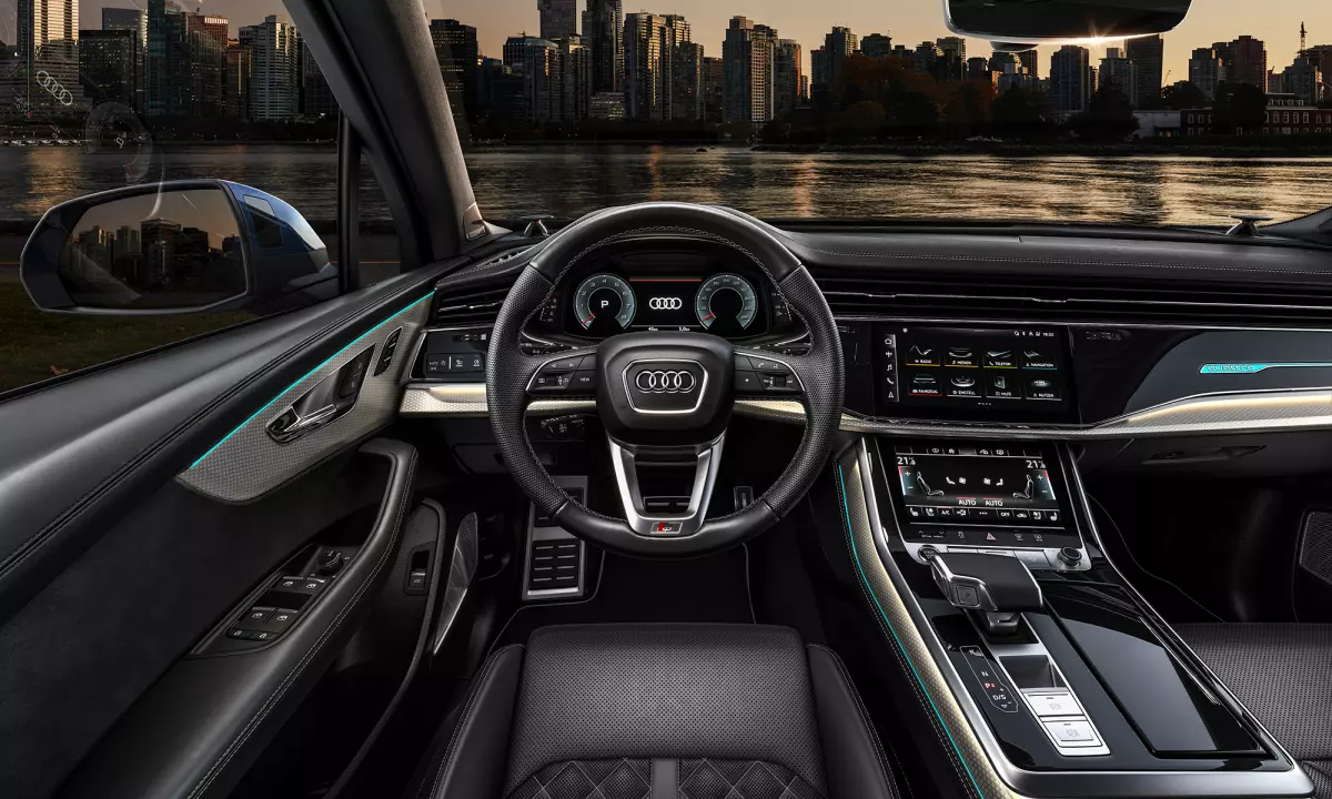 Giá xe Audi Q7 mới nhất kèm ưu đãi tháng 11/2024