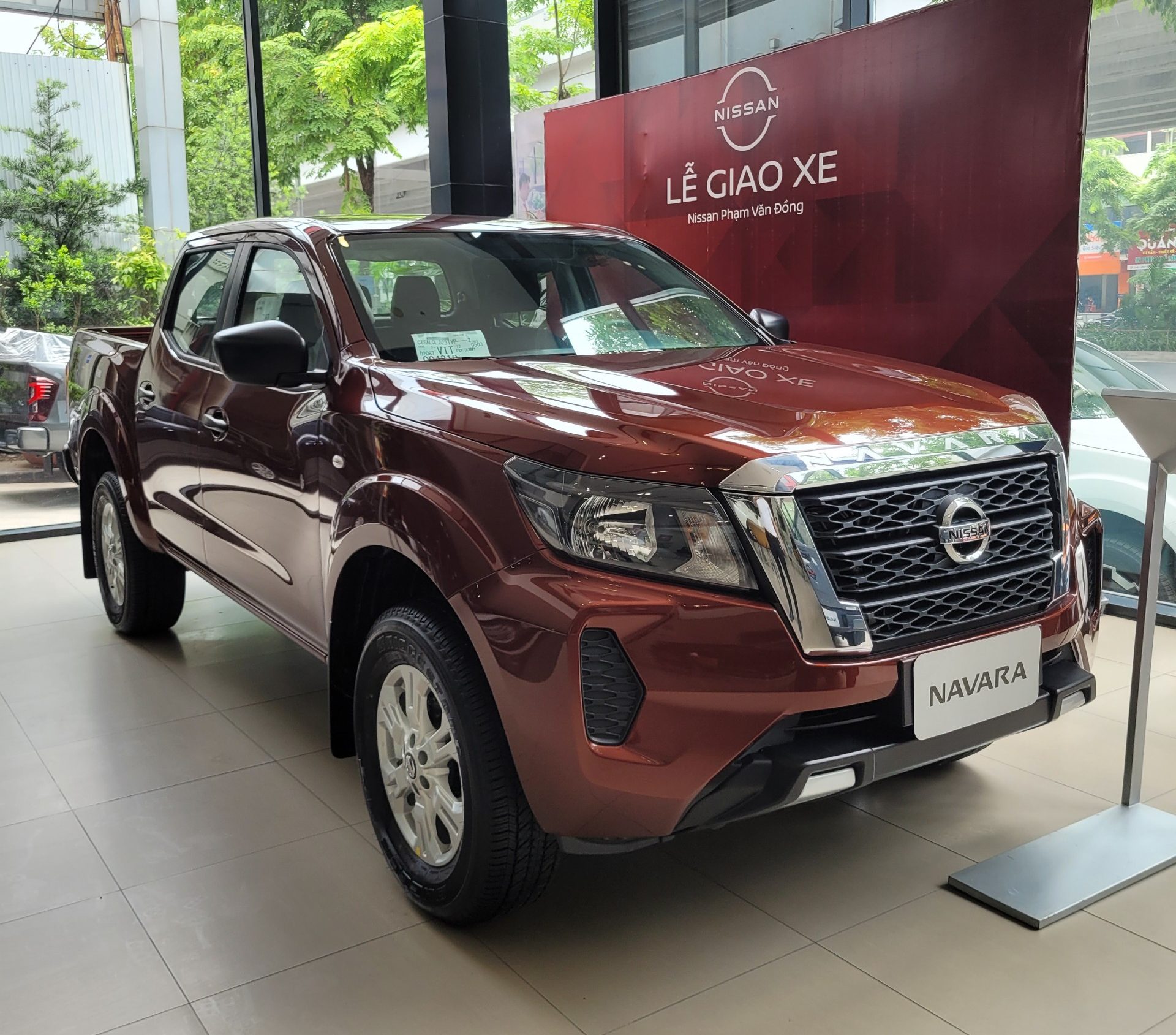 GIÁ XE NISSAN NAVARA 2024 | HÌNH ẢNH VÀ THÔNG SỐ KỸ THUẬT NISSAN NAVARA