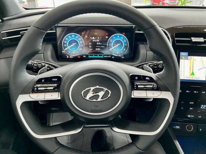 Hyundai Tucson 2024: Giá lăn bánh, Thông tin Xe & Ưu đãi tháng 09/2024