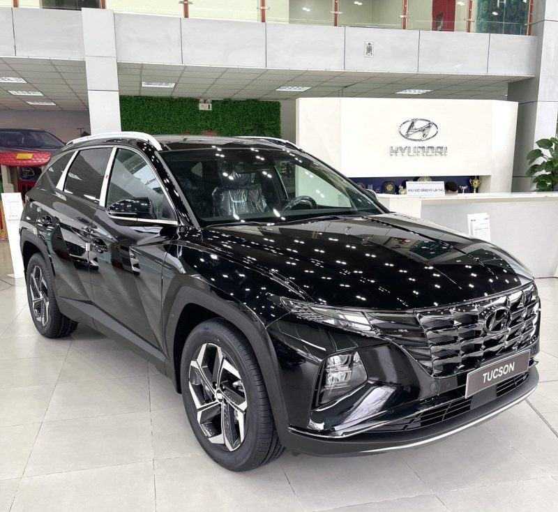 Hyundai Tucson 2024: Giá lăn bánh, Thông tin Xe & Ưu đãi tháng 09/2024