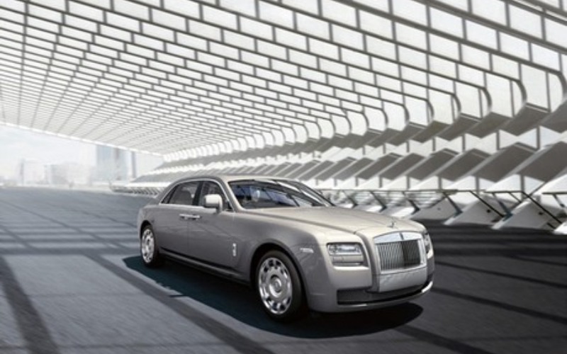 Giá Xe & Thông Số Kỹ Thuật Xe Rolls Royce Ghost (Update 7/2024)