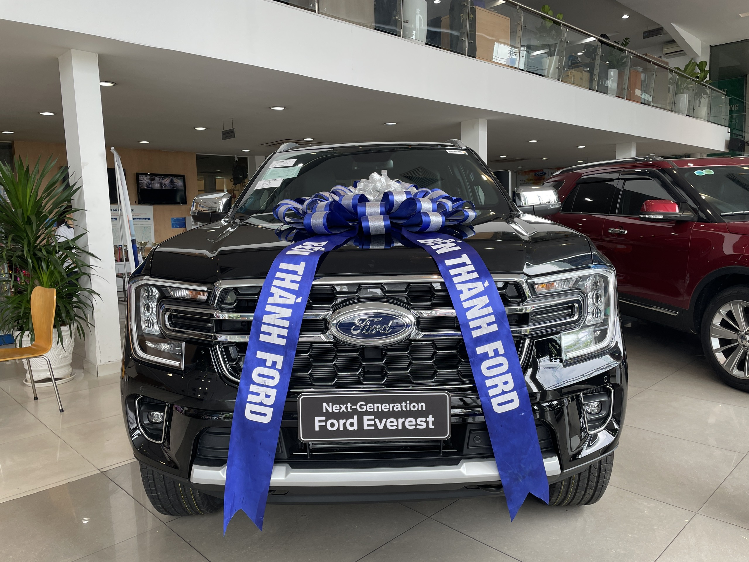 Các Màu Xe Ford Everest 2024