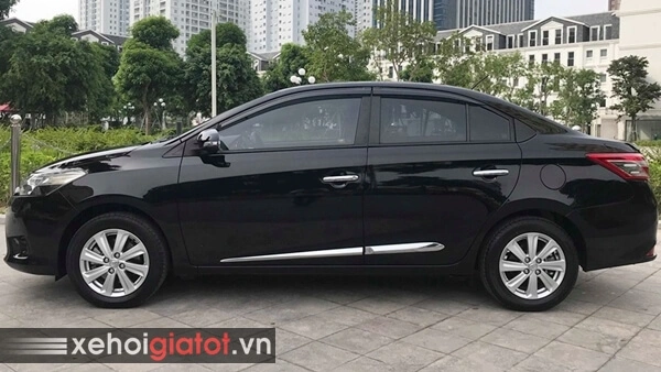 Toyota Vios 1.5G AT 2014 màu đen chạy 58.000 km