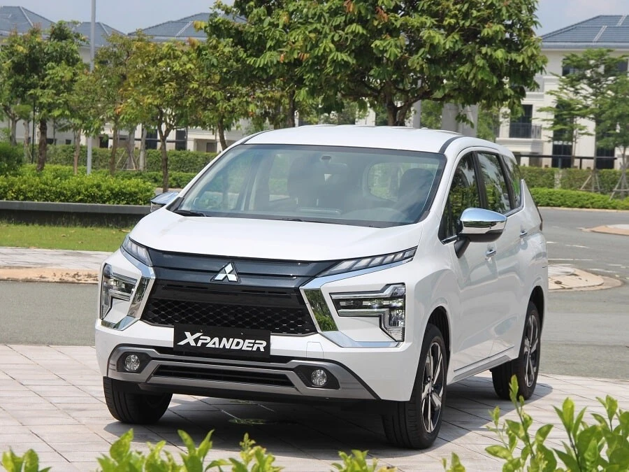 Mitsubishi Xpander 2024: Giá lăn bánh + Khuyến mãi (T8/2024)