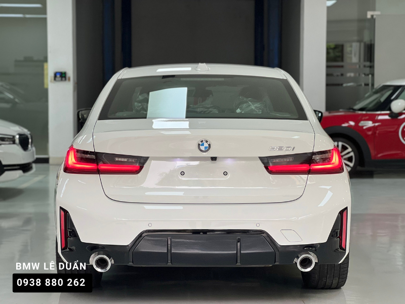 Đánh giá BMW 320i M Sport 2024| Bảng giá xe và Ưu đãi mới nhất