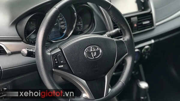 Toyota Vios 1.5G AT 2014 màu đen chạy 58.000 km