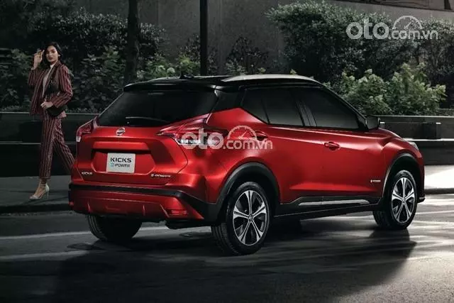 Giá xe Nissan Kicks e-power mới nhất tháng 11/2024