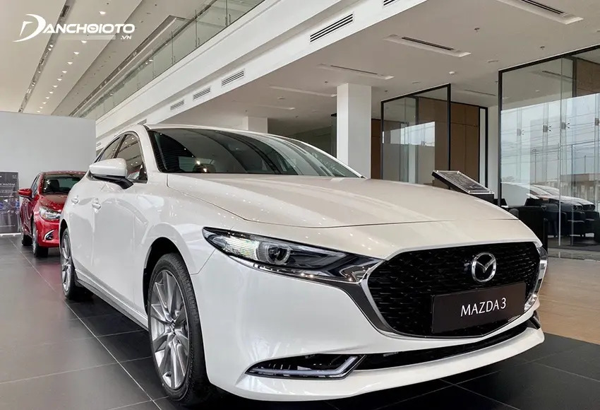 Mazda 3: Giá xe lăn bánh & thông số kỹ thuật (9/2024)