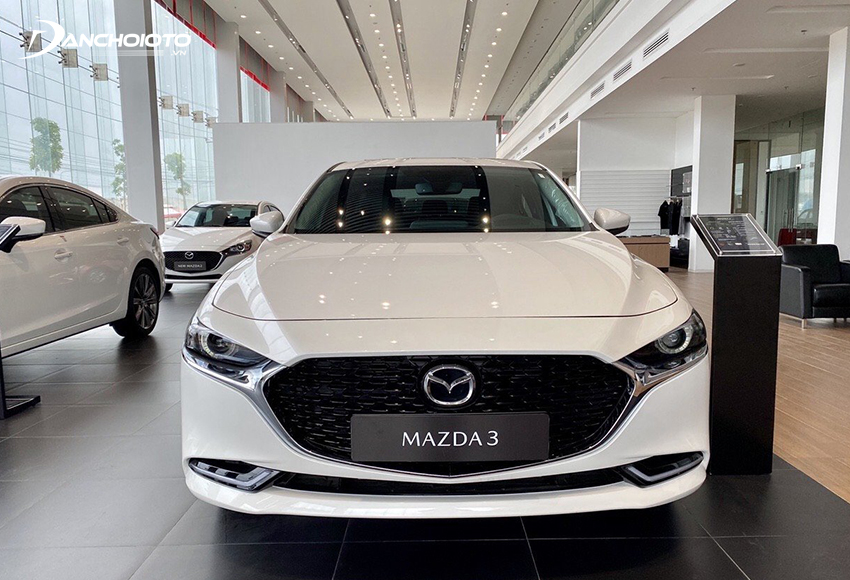 Mazda 3: Giá xe lăn bánh & thông số kỹ thuật (9/2024)