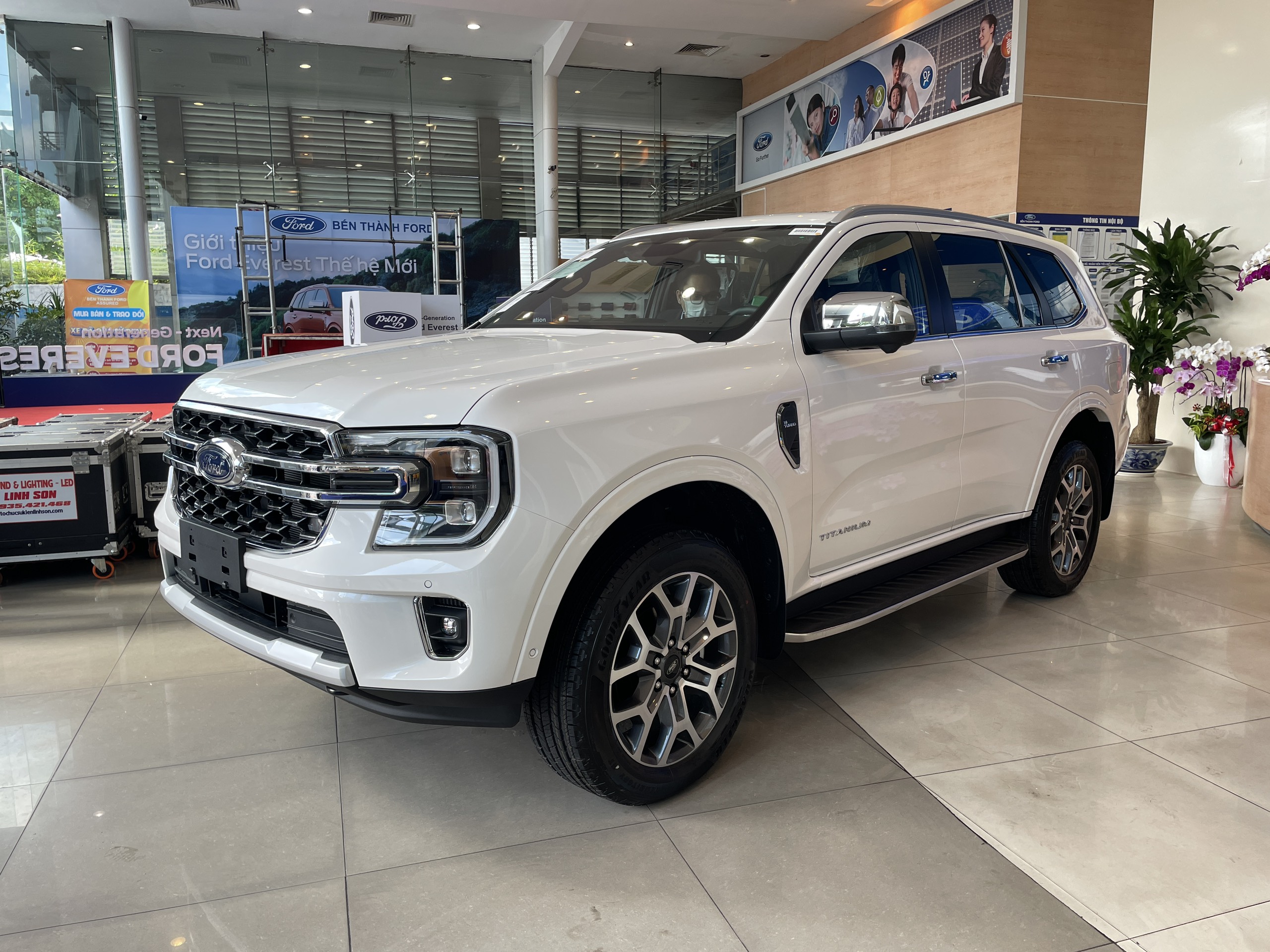 Các Màu Xe Ford Everest 2024