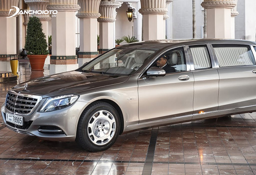 Giá xe Mercedes Maybach lăn bánh & đánh giá thông số kỹ thuật (10/2024)