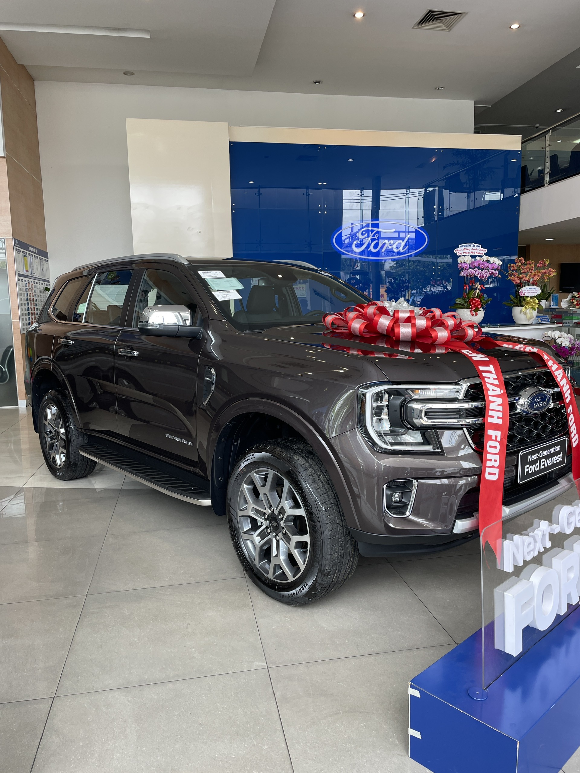 Các Màu Xe Ford Everest 2024