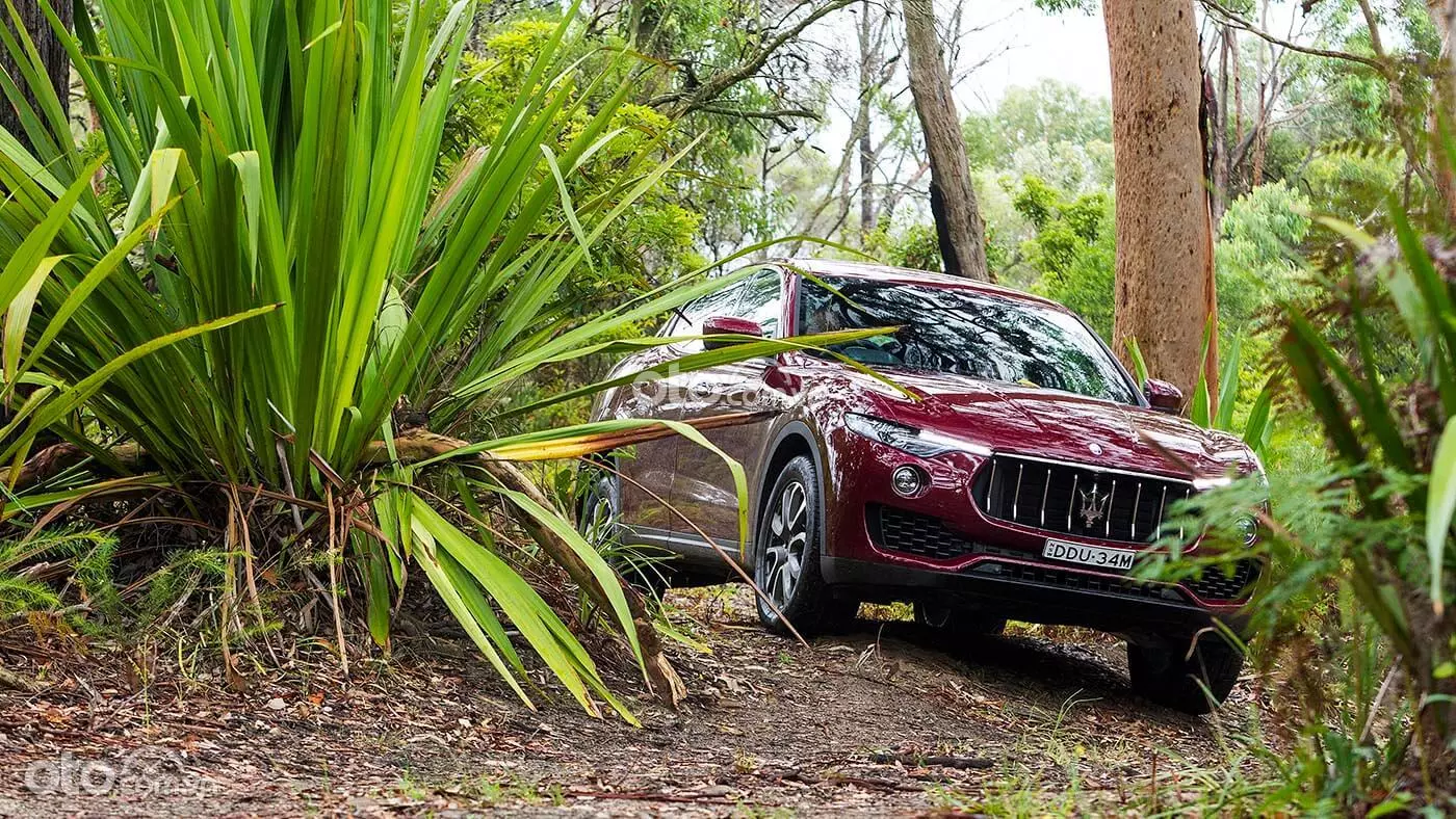 Giá xe Maserati Levante kèm ưu đãi mới nhất tại Việt Nam