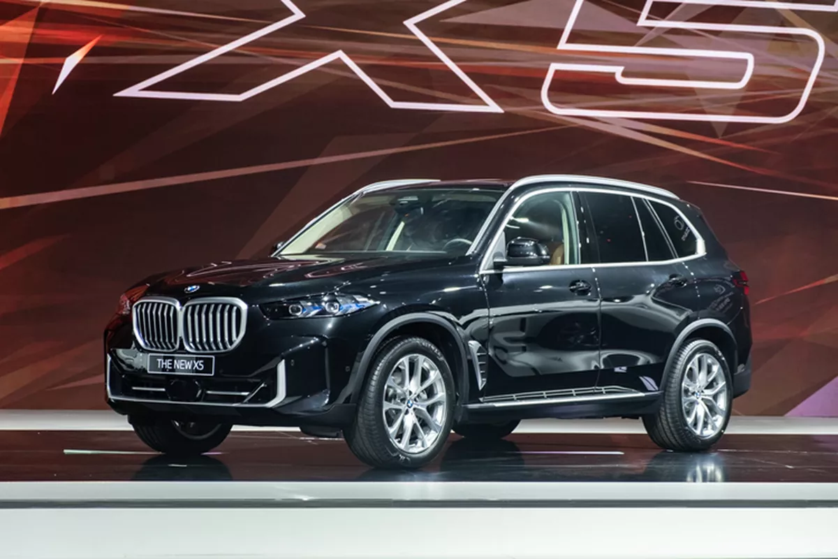 Giá xe BMW X5 kèm tin khuyến mại mới nhất tháng 11/2024