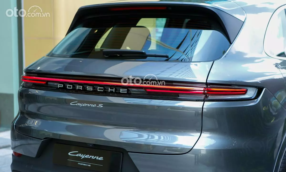 Giá xe Porsche Cayenne kèm ưu đãi tháng 11/2024