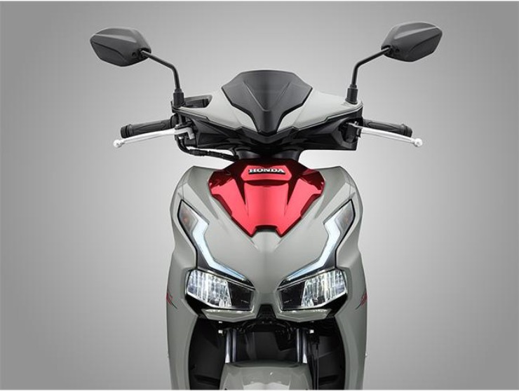 Giá xe ga Honda Air Blade 160 giữa tháng 8/2024, hạ nhiệt mạnh