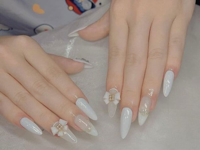 Top 20+ mẫu nail màu trắng gạo đẹp và tinh tế