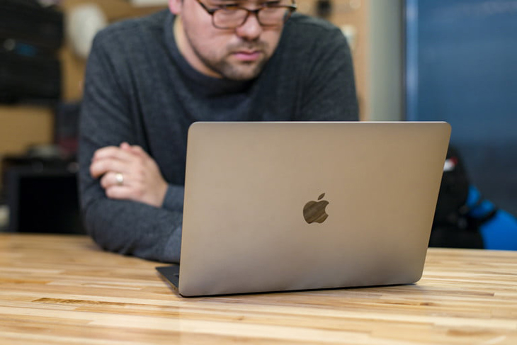 So sánh Macbook Air và Macbook Pro: Đâu là lựa chọn phù hợp?