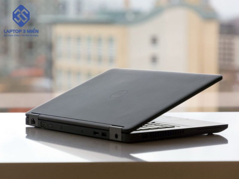 Dell Latitude E5470, Core i5-6300HQ, RAM 8GB, SSD 256GB, Intel HD Graphics 520, 14” HD