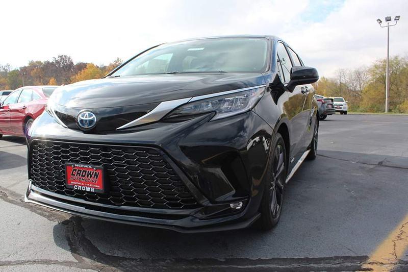 Đánh giá xe Toyota Sienna 2021: phong cách mạnh mẽ, nhiều tiện ích