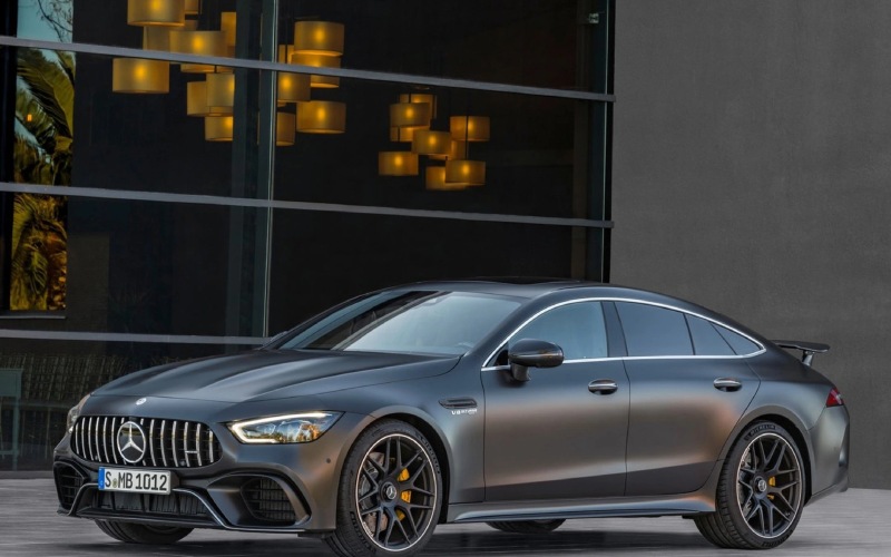 Giá xe Mercedes AMG GT 63 Lăn Bánh & Thông Số Kỹ Thuật (Update 7/2024)